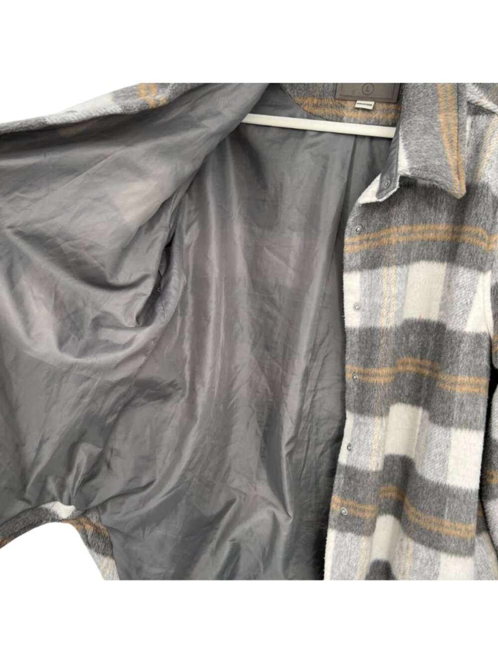 Blanknyc Plaid Shacket Jacket Gray Tan White Large Fleece Oversized Shirt Coat - Picture 5 of 14